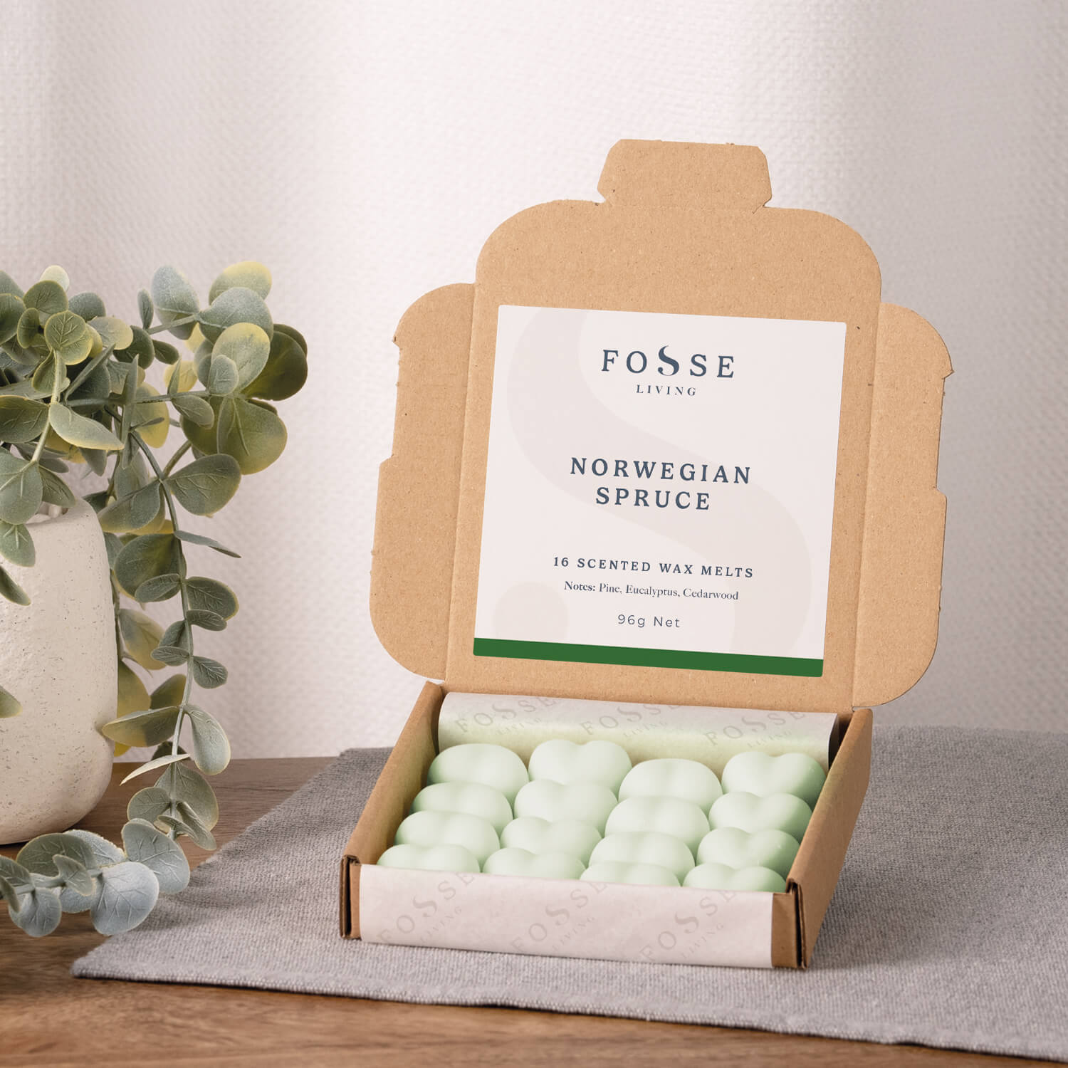 Norwegian Spruce Wax Melts - 16 Pack - Fosse Living | Luxury Home Fragrances